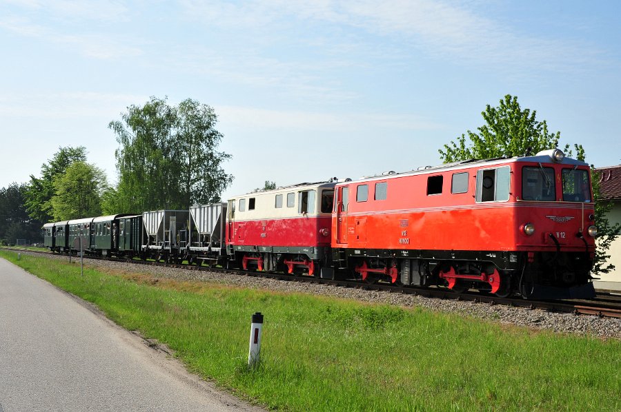NÖVOG V5 und V12 Doppeltraktion 09